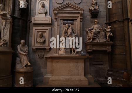 Die William Shakespeare Memorial Statue in Westminster Abbey, London Stockfoto