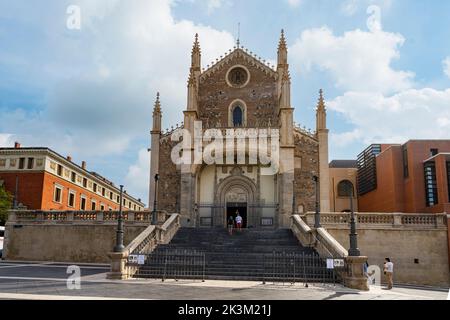 Madrid, Spanien, September 2022. Außenansicht der Kirche San Jerónimo el Real im Stadtzentrum Stockfoto