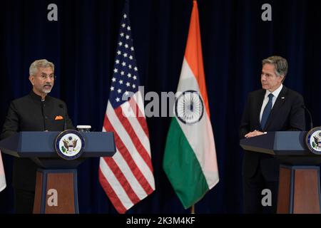 27 27 2022. September 2022, Washington, District of Columbia, USA: US-Außenminister ANTHONY BLINKEN und der indische Außenminister Dr. SUBRAHMANYAM JAISHANKAR sprechen heute im US-Außenministerium in Washington DC, USA, während einer Pressekonferenz über den Ukraine-Krieg, den Iran. (Bild: © Lenin Nolly/ZUMA Press Wire) Stockfoto