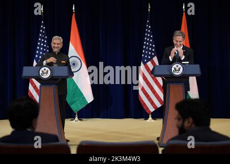 27 27 2022. September 2022, Washington, District of Columbia, USA: US-Außenminister ANTHONY BLINKEN und der indische Außenminister Dr. SUBRAHMANYAM JAISHANKAR sprechen heute im US-Außenministerium in Washington DC, USA, während einer Pressekonferenz über den Ukraine-Krieg, den Iran. (Bild: © Lenin Nolly/ZUMA Press Wire) Stockfoto