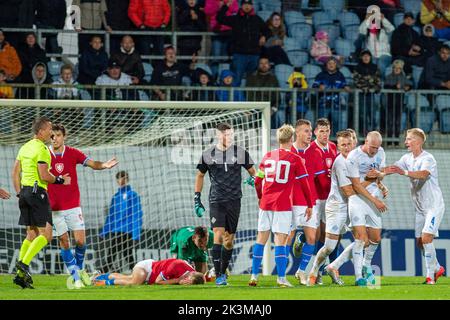 Ceske Budejovice, Tschechische Republik. 27. September 2022. Das Play-off der Europameisterschaft U21 Qualifikationsspiel: Tschechien - Island, 27. September 2022 in Ceske Budejovice. Quelle: Vaclav Pancer/CTK Photo/Alamy Live News Stockfoto