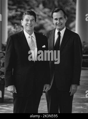 Offizielles Porträt von Präsident Reagan und Vizepräsident Bush Stockfoto