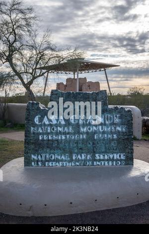 Eine Zufahrtsstraße in Casa Grande Ruins NM, Arizona Stockfoto