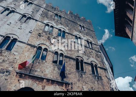 Schöne Aussicht auf die toskanische Landschaft und Wahrzeichen. Sommer in Italien Stockfoto