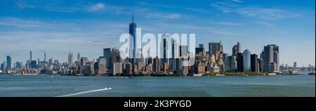 Panoramablick über die Skyline von Lower Manhattan, New York, USA Stockfoto