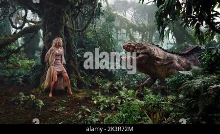 Naomi Watts & Dinosaur Film: King Kong (USA/NZ/DE 2005) Charaktere: Ann Darrow & Regie: Peter Jackson 05. Dezember 2005 **WARNUNG** Dieses Foto ist nur für redaktionelle Zwecke bestimmt und unterliegt dem Copyright von UNIVERSAL und/oder dem Fotografen, der von der Film- oder Produktionsfirma beauftragt wurde und darf nur von Publikationen im Zusammenhang mit der Bewerbung des oben genannten Films reproduziert werden. Eine obligatorische Gutschrift an UNIVERSAL ist erforderlich. Der Fotograf sollte auch bei Bekanntwerden des Fotos gutgeschrieben werden. Ohne schriftliche Genehmigung der Film Company kann keine kommerzielle Nutzung gewährt werden. Stockfoto