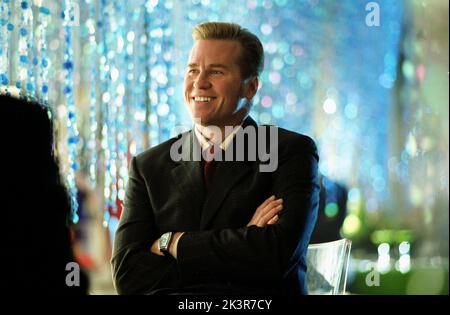 Val Kilmer Film: Kiss Kiss Bang Bang (USA 2005) Charaktere: Gay Perry Regie: Shane Black 14 May 2005 **WARNUNG** Dieses Foto ist nur für redaktionelle Zwecke bestimmt und unterliegt dem Copyright von WARNER BROS. Und/oder des Fotografen, der von der Film- oder Produktionsfirma beauftragt wurde und nur durch Publikationen im Zusammenhang mit der Bewerbung des oben genannten Films reproduziert werden kann. Eine obligatorische Gutschrift an WARNER BROS. Ist erforderlich. Der Fotograf sollte auch bei Bekanntwerden des Fotos gutgeschrieben werden. Ohne schriftliche Genehmigung der Film Company kann keine kommerzielle Nutzung gewährt werden. Stockfoto