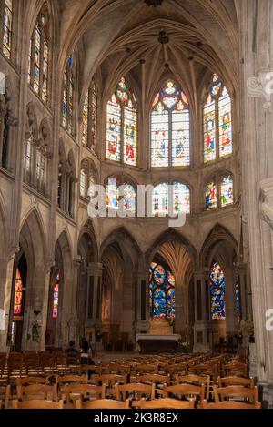 Paris, Frankreich. August 2022. Das Interieur von Eglise Saint Severin im Quartier Latin in Paris. Hochwertige Fotos Stockfoto
