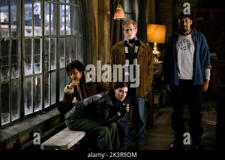 Tracie Thoms, Idina Menzel, Anthony Rapp & Jesse L. Martin Film: Rent (2005) Charaktere: Joanne Jefferson,Maureen Johnson,Mark Cohen & Tom Collins Regie: Chris Columbus 23 November 2005 **WARNUNG** Dieses Foto ist nur für redaktionelle Zwecke bestimmt und unterliegt dem Copyright von SONY und/oder dem Fotografen, der von der Film- oder Produktionsfirma beauftragt wurde, und kann nur von Publikationen im Zusammenhang mit der Bewerbung des oben genannten Films reproduziert werden. Eine obligatorische Gutschrift an SONY ist erforderlich. Der Fotograf sollte auch bei Bekanntwerden des Fotos gutgeschrieben werden. Ohne schriftliche Genehmigung des F kann keine kommerzielle Nutzung gewährt werden Stockfoto