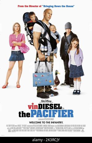 Brittany Snow, Hoover, Vin Diesel, Vink, Max Thieriot & Morgan York Film: The Pacifier (2005) Charaktere: Zoe Plummer,,Shane Wolfe,,Seth Plummer & Lulu Plummer Regie: Adam Shankman 01 March 2005 **WARNUNG** Dieses Foto ist nur für redaktionelle Zwecke bestimmt und unterliegt dem Copyright von DISNEY und/oder dem von der Film- oder Produktionsfirma beauftragten Fotografen und kann nur von Publikationen im Zusammenhang mit der Bewerbung des oben genannten Films reproduziert werden. Eine obligatorische Gutschrift an DISNEY ist erforderlich. Der Fotograf sollte auch bei Bekanntwerden des Fotos gutgeschrieben werden. Ohne schriftliche Genehmigung kann keine kommerzielle Nutzung gewährt werden Stockfoto