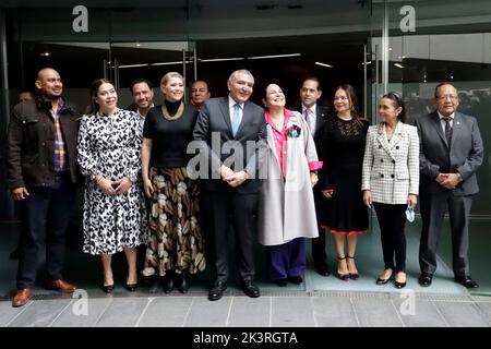 Mexiko-Stadt, Mexiko. 27. September 2022. Der Innenminister, Adan Augusto Lopez, nimmt an seinem Auftritt vor der Plenarsitzung der Senatorenkammer in Mexiko-Stadt Teil. Am 27. September 2022 in Mexiko-Stadt, Mexiko. (Bild: © Luis Barron Eyepix Group/eyepix via ZUMA Press Wire) Bild: ZUMA Press, Inc./Alamy Live News Stockfoto