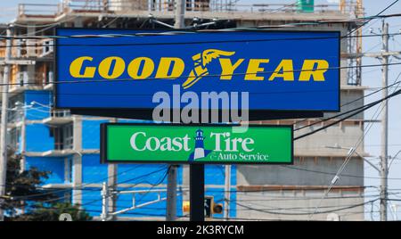 Die Goodyear Tire Rubber Company ist ein US-amerikanischer multinationaler Hersteller von Reifen für Autos, Busse, Flugzeuge und mehr. HALIFAX, NOVA SCOTIA. SEPTEMBER 2022 Stockfoto