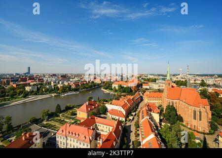 Breslau, Polen - 07. September 2022: Blick vom Kirchturm auf die Stadt Stockfoto