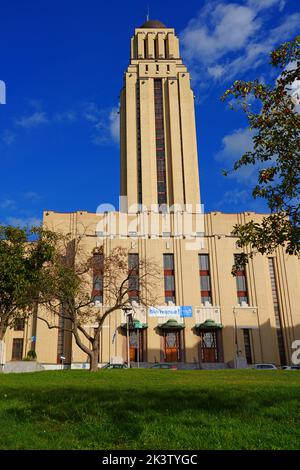 MONTREAL, KANADA -16 SEP 2022- Blick auf den Campus der Universite de Montreal, einer französischsprachigen Universität im Viertel Cote-des-Neiges Stockfoto