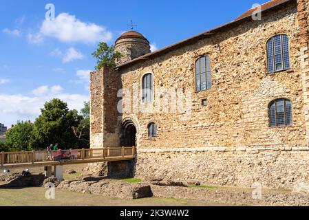 Colchester Castle Eingang zum Norman Keep und Museum Colchester Castle Park Colchester Essex England GB Europa Stockfoto