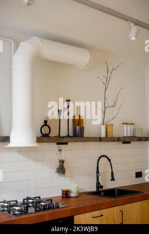 Fragment der stilvollen Küche Interieur Stockfoto