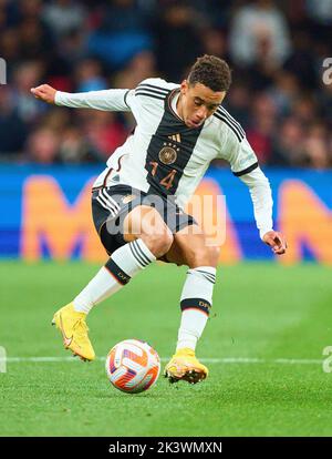 Jamal Musiala, DFB 14 beim UEFA Nations League 2022-Spiel ENGLAND - DEUTSCHLAND 3-3 in der Saison 2022/2023 am 26. September 2022 in London, Großbritannien. © Peter Schatz / Alamy Live News Stockfoto