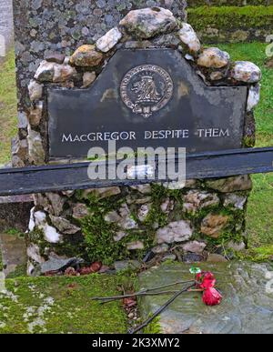 Grab und letzte Ruhestätte von Rob Roy, Robert Roy MacGregor, Balquhidder, Perthshire, Schottland, UK, FK19 8PB , FK19 Stockfoto