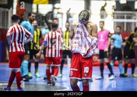 Buenos Aires, Argentinien. 28. September 2022. Andres Teran (Nr. 10) von Barraca Central (ARG), gesehen während des Viertelfinales von CONMEBOL Libertadores Futsal 2022 zwischen Penarol und Barraca Central in der Befol Arena. Endstand; Penarol (URU) 4:2 Barraca Central (ARG). Kredit: SOPA Images Limited/Alamy Live Nachrichten Stockfoto