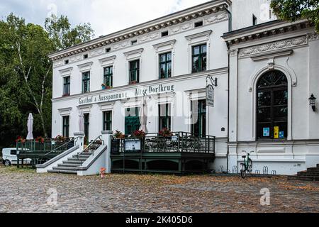 Alter Dorfkrug, Old Village Bar & Restaurant, denkmalgeschütztes Gebäude, Lübars,Reinickendorf,Berlin Stockfoto