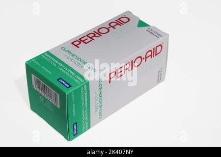 PERIO AID MANTENIMIENTO COLUTORIO 150 ML Stockfoto