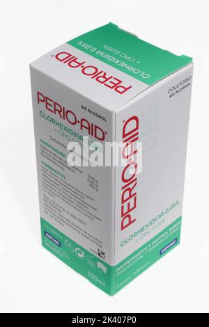 PERIO AID MANTENIMIENTO COLUTORIO 150 ML Stockfoto