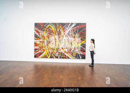 London, Großbritannien. 29 September 2022 . MARK GROTJAHN. Ohne Titel (Backcountry Capri, Öl auf Karton auf Leinen montiert. Eine Ausstellung von Mark Grotjahn in der Gagosian Gallery in Mayfair London mit neuen Gemälden verwebt verschiedene Abstraktionsmodi, verwendet ein expansives und sich entwickelndes Vokabular von Motiven und Techniken und erforscht die breite Geschichte der nicht-darstellenden Malerei von der Antike bis zur Neuzeit. Die Ausstellung läuft vom 29. September bis 5Credit. November: amer ghazzal/Alamy Live News. Stockfoto