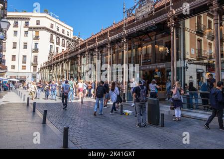 Spanien, Madrid. Eintritt zum Markt von San Miguel. Stockfoto