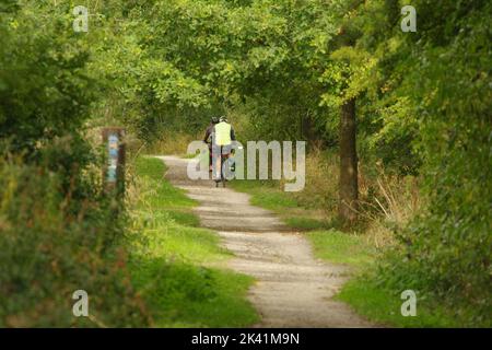 Radfahrer auf dem Lias-Linienradweg Stockfoto