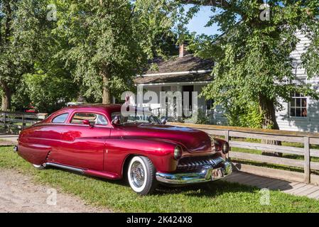 FLINT, MI/USA - 22. JUNI 2019: 1950 Mercury Car, Sloan Museum Auto Fair Car Show, Crossroads Village, nahe Flint, Michigan. Stockfoto