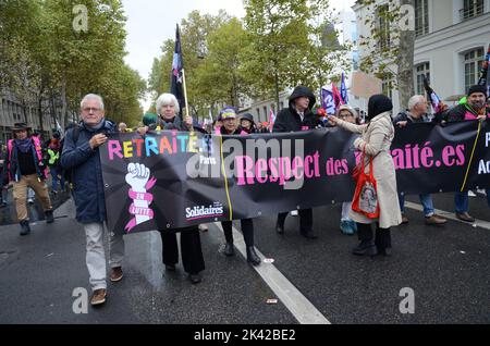 la Manifestation interprofessionnelle fait le plein à Paris, les augmentations salariales faisaient parts des principales revendications Stockfoto