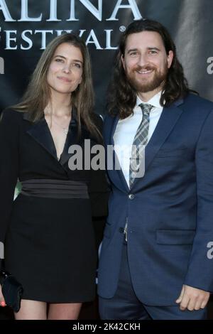 Santa Catalina Island, CA. 23. September 2022. Nicoletta Nomicuo, Jairus Williams bei der Ankunft zum Catalina Film Festival 2022 - FR, Santa Catalina Island, CA 23. September 2022. Kredit: Priscilla Grant/Everett Collection/Alamy Live Nachrichten Stockfoto