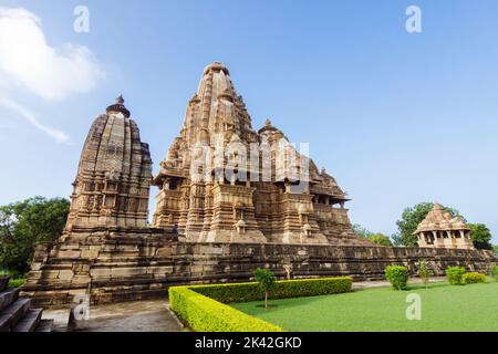 Khajuraho, Madhya Pradesh, Indien : Vishvanatha Tempel Teil der westlichen Gruppe des UNESCO-Welterbes Khajuraho Gruppe von Chandela mittelalterlich Stockfoto