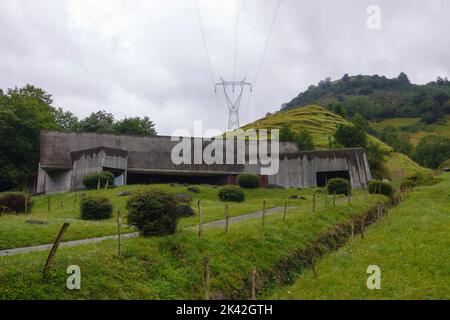 Zestoa, Guipuzcoa, Baskenland, Spanien : Ekainberri-Museum mit Nachbildung der prähistorischen Höhlenmalereien von Ekain. Stockfoto
