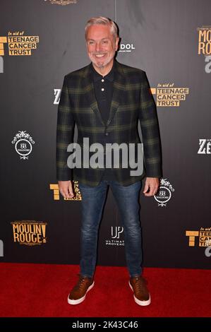 London, Großbritannien, 29/09/2022, Brian Conley Arriver im Moulin Rouge! Die musikalische Gala zugunsten des Teenage Cancer Trust im Piccadilly Theatre, London, Großbritannien. - Donnerstag, 29. September Stockfoto