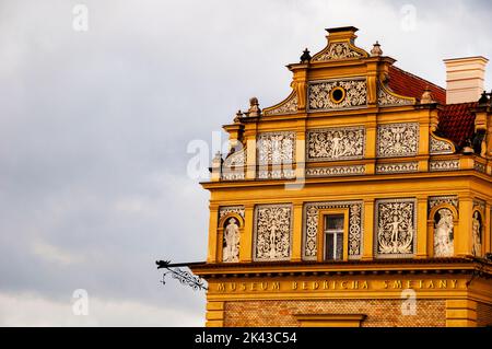 Neo-Renaissance Bedrich Smetana Museum sgrattifo in Prag, Tschechische Republik. Stockfoto