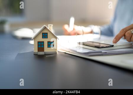 Energieeffiziente Unternehmensbuchhaltung Und Steuerprüfung Stockfoto