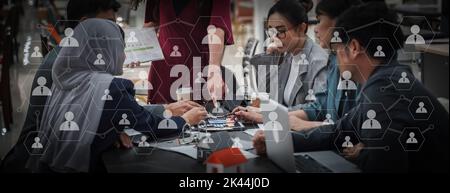 crm Customer Relationship Management Geschäftsmann Kommunikationstechnologie Konzept Human Marketing Cyberspace Stockfoto