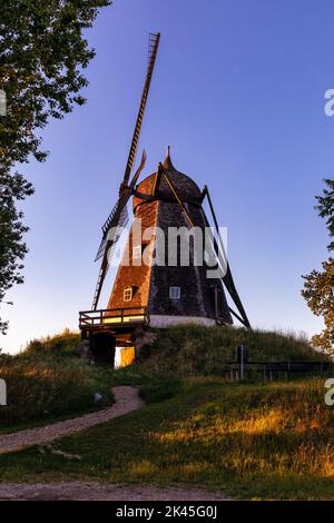 Karrebæk Mølle (Mühle Karrebaek) bei Sonnenuntergang, Karrebæksminde, Dänemark Stockfoto