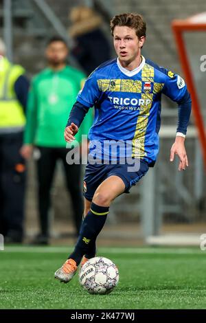 Niederlande. 30. September 2022. MAASTRICHT, NIEDERLANDE - 30. SEPTEMBER: Max Svensson von Willem II. Während des niederländischen Keukenkampioendivisie-Spiels zwischen MVV und Willem II am 30. September 2022 im Stadion de Geusselt in Maastricht, Niederlande (Foto von Geert van Erven/Orange Picics) Credit: Orange Pics BV/Alamy Live News Stockfoto