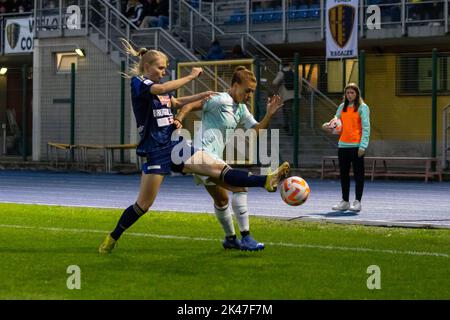 Como, Italien. 30. September 2022. Beatrice Merlo (Inter) und während Como Women vs Inter - FC Internazionale, Italienischer Fußball Serie A Frauenspiel in Como, Italien, September 30 2022 Credit: Independent Photo Agency/Alamy Live News Stockfoto