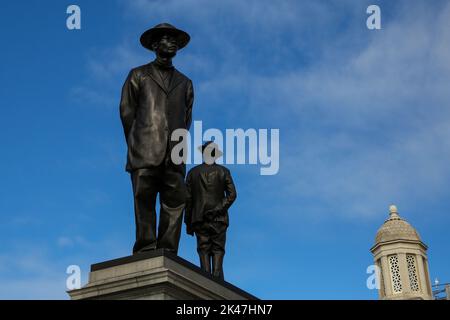 London, Großbritannien. 28. September 2022. „Antilope“ von Samson Kambalu auf dem vierten Sockel des Trafalgar Square im Zentrum von London. (Foto von Steve Taylor/SOPA Images/Sipa USA) Quelle: SIPA USA/Alamy Live News Stockfoto