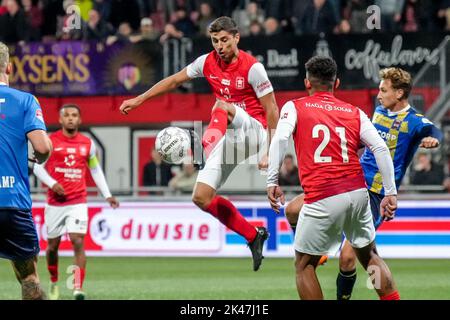 Niederlande. 30. September 2022. MAASTRICHT, NIEDERLANDE - 30. SEPTEMBER: Koen Kostons von MVV während des niederländischen Keukenkampioendivisie-Spiels zwischen MVV und Willem II am 30. September 2022 im Stadion de Geusselt in Maastricht, Niederlande (Foto von Geert van Erven/Orange Picics) Credit: Orange Pics BV/Alamy Live News Stockfoto