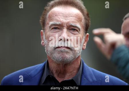 Oswiecim, Polen. 28. September 2022. Der Schauspieler Arnold Schwarzenegger besucht das Auschwitz-Birkenau Museum in Oswiecim. (Bild: © Vito Corleone/SOPA Images via ZUMA Press Wire) Stockfoto