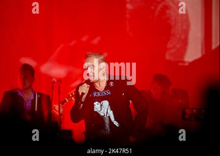 30. September 2022, Doncaster, South Yorkshire, USA: Morrissey Performing at Doncaster Dome , Doncaster , UK , 30.09.2022 (Bildnachweis: © Robin Burns/ZUMA Press Wire) Stockfoto