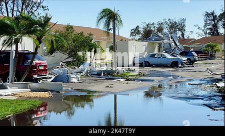 Rotunda, FL, 29. September 2022 - Eine lokale Florida-Gemeinde leidet unter der Verwüstung nach dem Orkanen Ian. Die FEMA Urban Search & Rescue Virginia Task Force 2 arbeitet weiterhin mit lokalen Beamten zusammen, um Hilfseinsätze zu unterstützen. Stockfoto