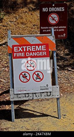 Warnschild für extreme Brandgefahr in einem East Bay Regional Park, Kalifornien Stockfoto