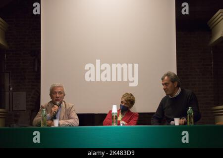 Ferrara, Emilia Romagna, Italien. 30. September 2022. Der Journalist Mario Calabresi ist zu Gast beim Festival des internationalen Magazins in Ferrara. (Bild: © Carlo Verbani/Pacific Press via ZUMA Press Wire) Stockfoto