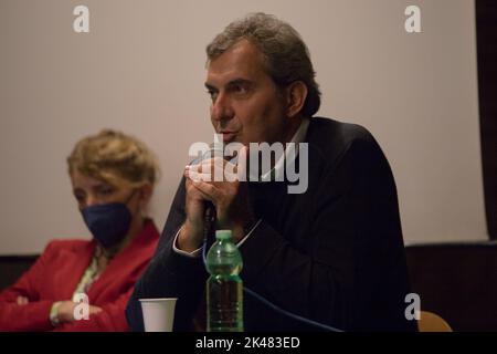 Ferrara, Emilia Romagna, Italien. 30. September 2022. Der Journalist Mario Calabresi ist zu Gast beim Festival des internationalen Magazins in Ferrara. (Bild: © Carlo Verbani/Pacific Press via ZUMA Press Wire) Stockfoto