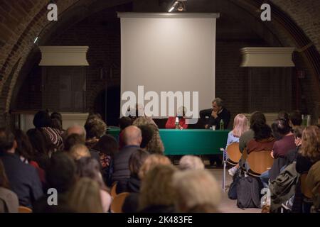 Ferrara, Emilia Romagna, Italien. 30. September 2022. Der Journalist Mario Calabresi ist zu Gast beim Festival des internationalen Magazins in Ferrara. (Bild: © Carlo Verbani/Pacific Press via ZUMA Press Wire) Stockfoto